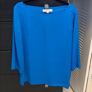 Beautiful blue top